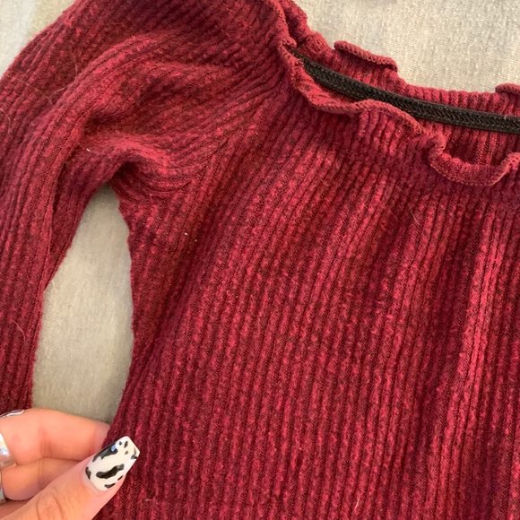 American Threads Top - Picture 3 of 3